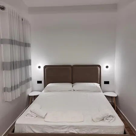 Mehmetaj Πανσιόν 3*